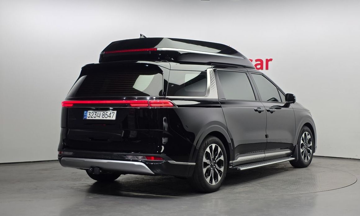 Kia Carnival 9-Seater Hi-Limousine, 2022