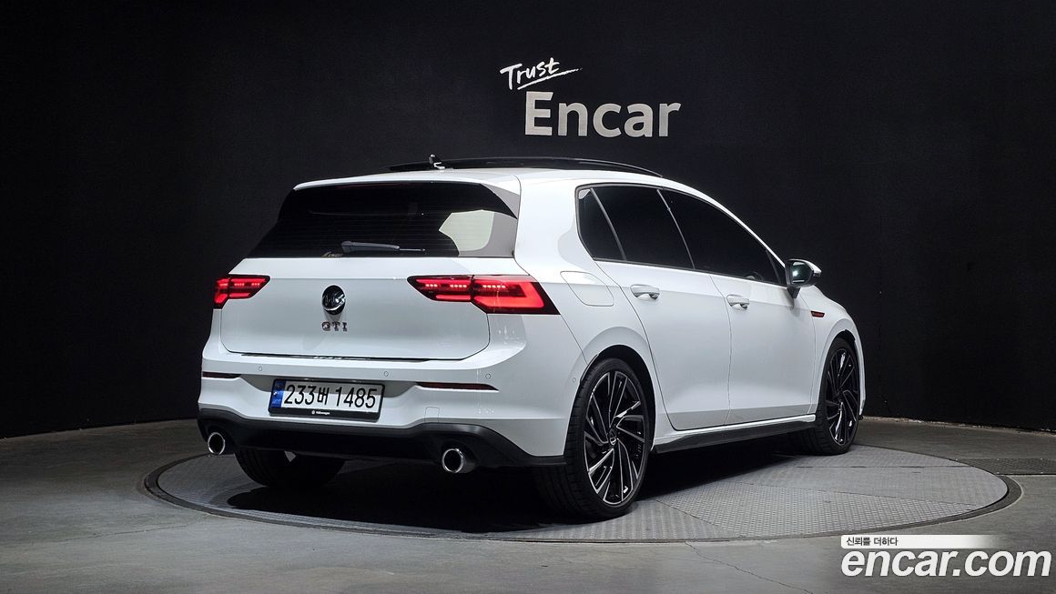 Volkswagen Golf 2.0 GTI, 2023