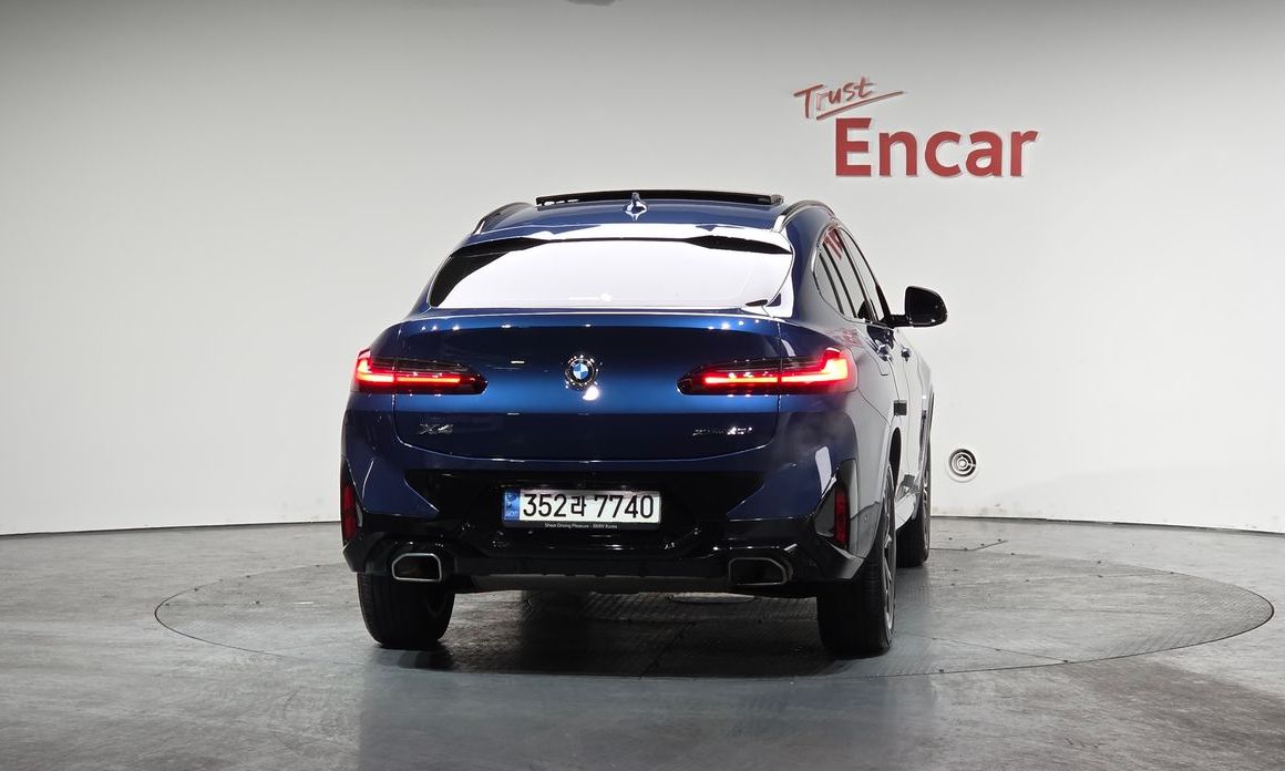 BMW X4 xDrive20i M Sport, 2023