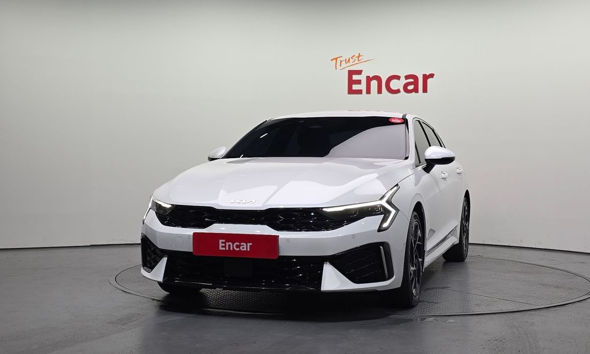 Kia K5 2.0, 2025
