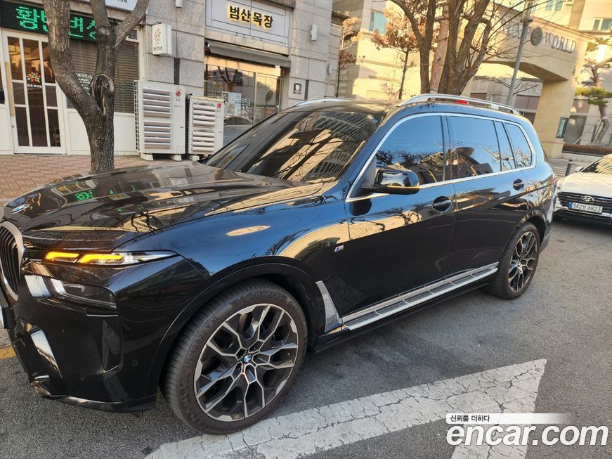 BMW X7 xDrive 40i M Sport 6STR, 2025
