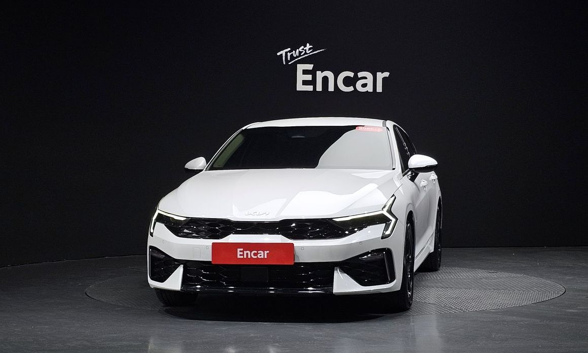 Kia K5 2.0, 2025