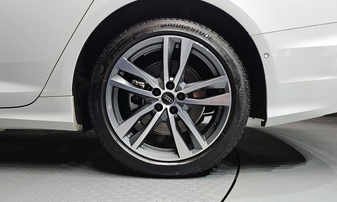 Audi A6 45 TFSI Quattro Premium, 2022