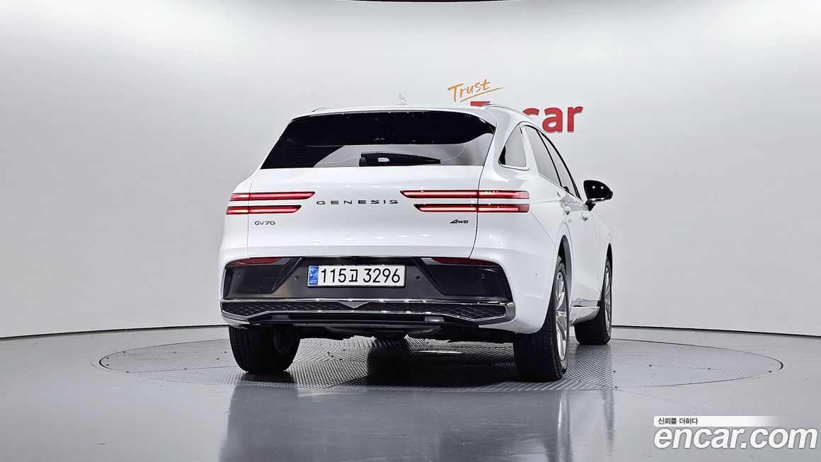 Genesis GV70 2.5T Gasoline AWD, 2025