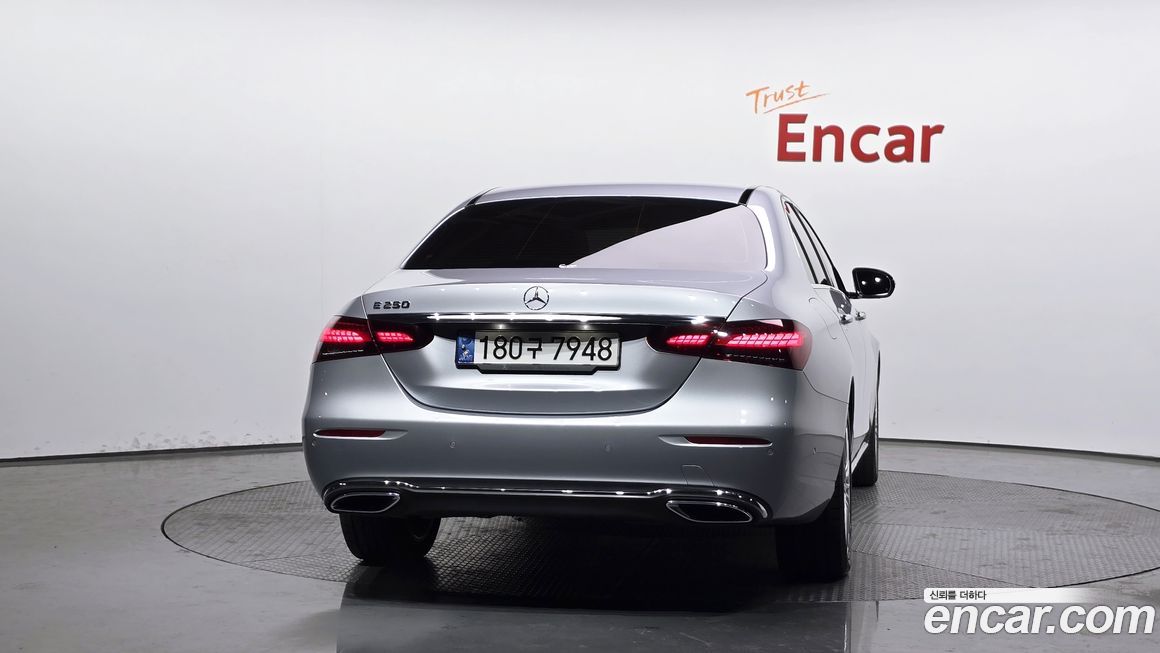 Mercedes-Benz E-Class E250 Exclusive, 2022