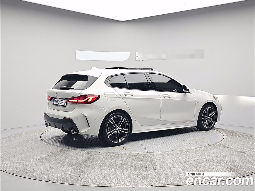 BMW 1-Series 120i M Sports, 2023