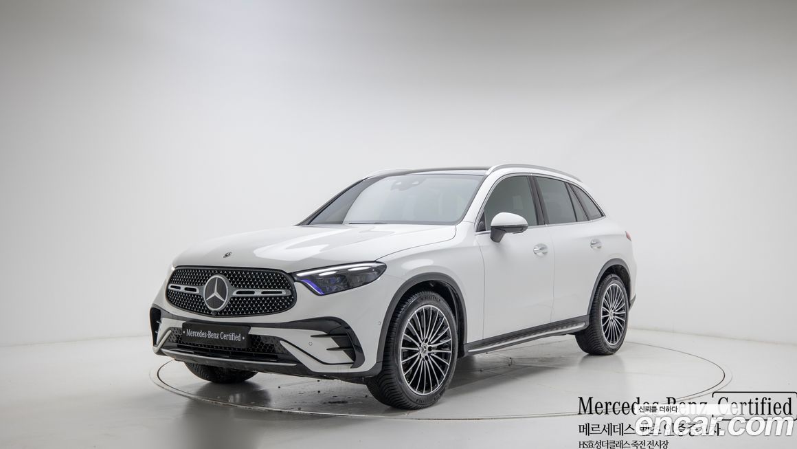 Mercedes-Benz GLC-Class GLC300 4MATIC AMG Line, 2025