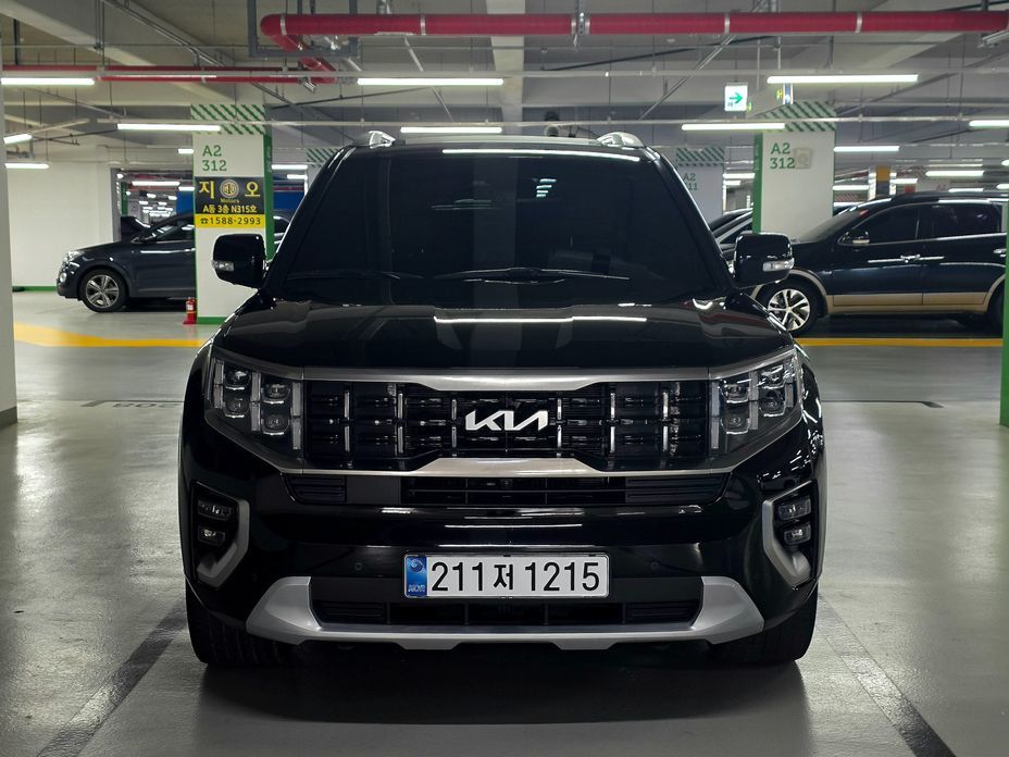 Kia Mohave Diesel 3.0 4WD 7-Seater, 2023