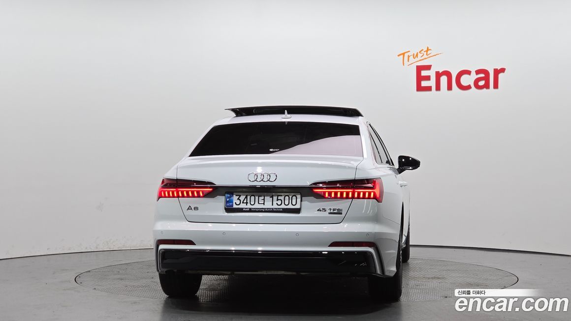 Audi A6 45 TFSI Quattro Premium, 2025