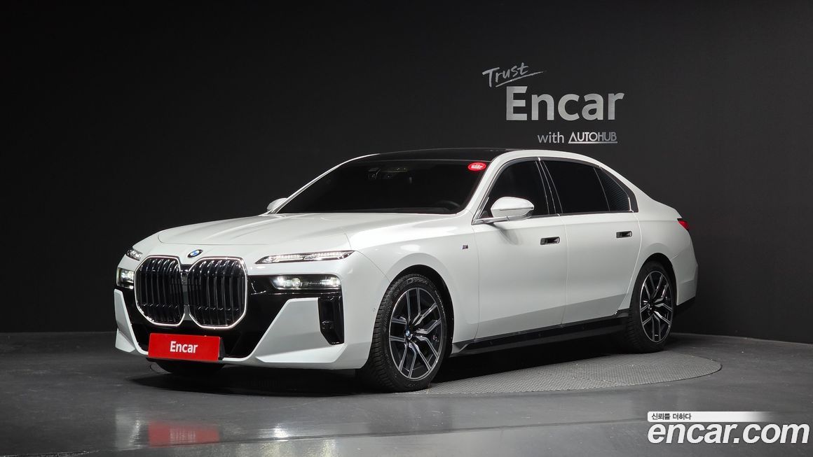 BMW 7-Series 740i xDrive M Sport, 2024