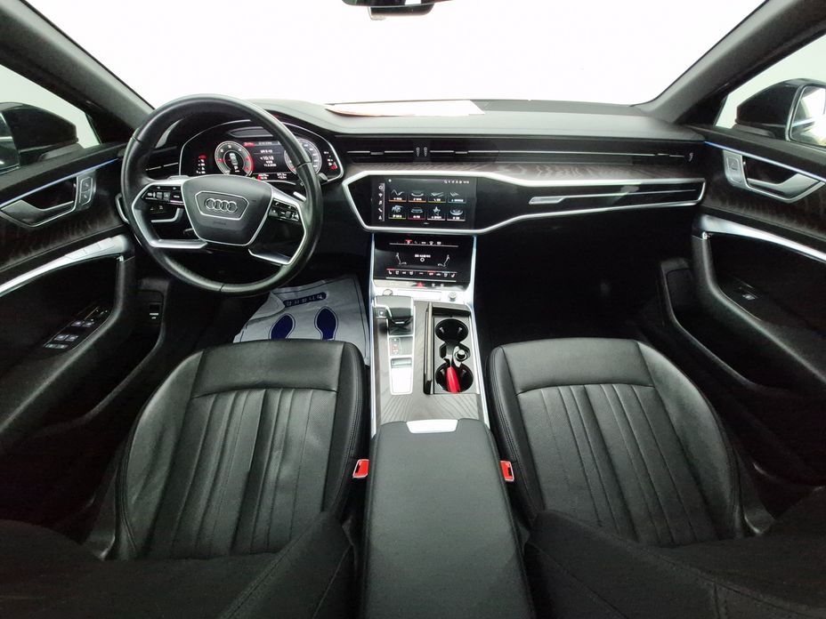 Audi A6 40 TDI Premium, 2023