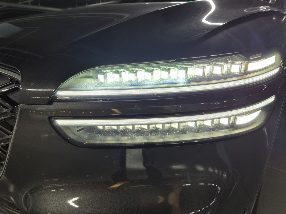 Genesis GV70 2.5T Gasoline 2WD, 2025