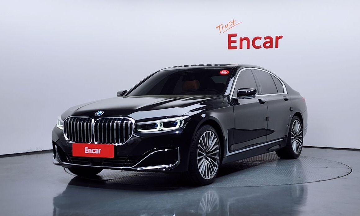 BMW 7-Series 740i Design Pure Excellence, 2022