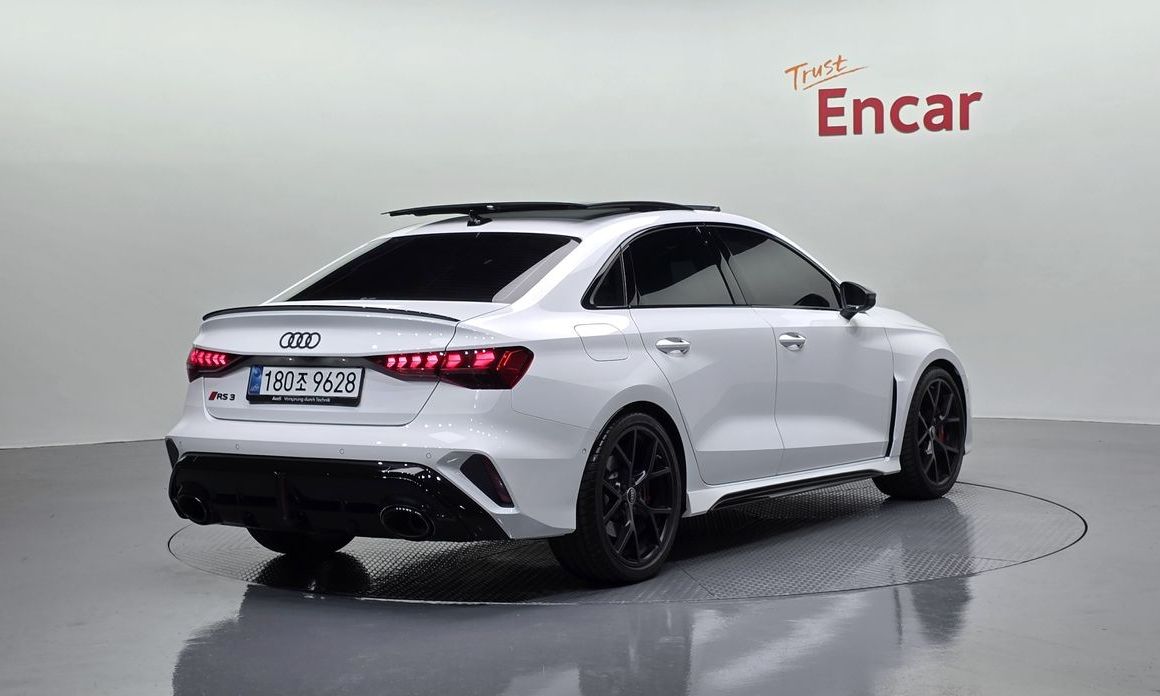 Audi RS3 2.5 TFSI Quattro, 2025