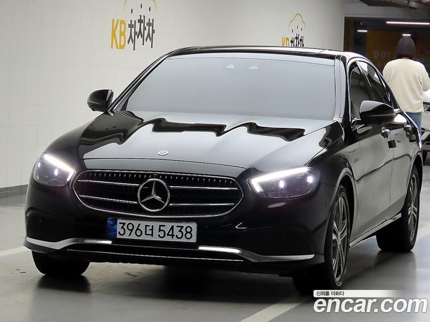 Mercedes-Benz E-Class E350 4MATIC Avantgarde, 2022