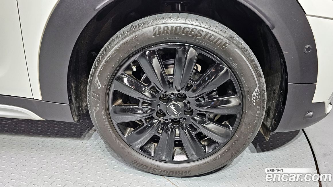 Mini Countryman Classic, 2024