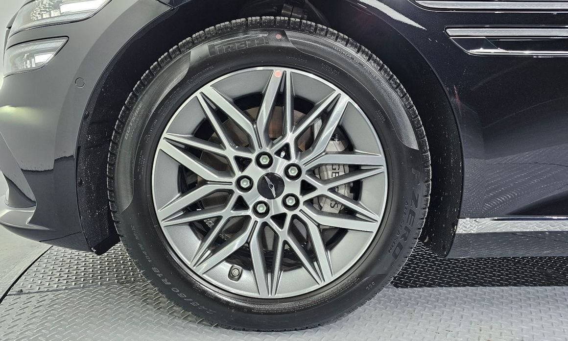 Genesis G80 Gasoline 2.5 Turbo 2WD, 2026