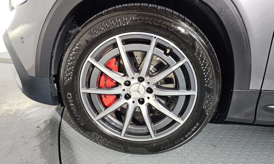 Mercedes-Benz GLB-Class AMG GLB35 4MATIC, 2022