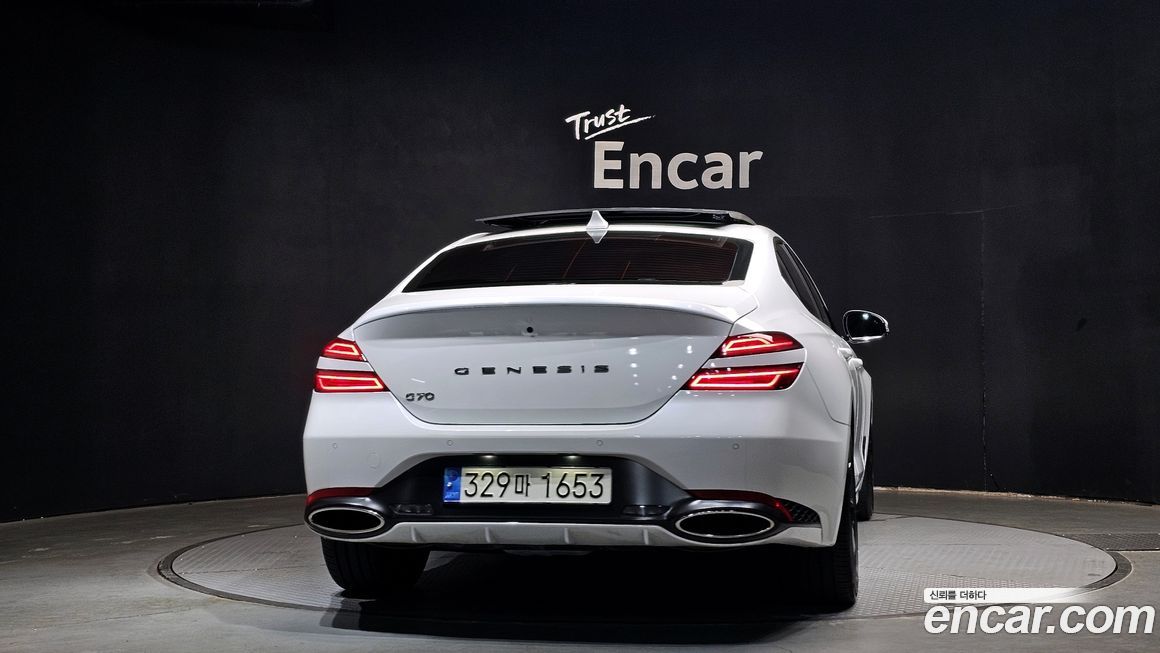 Genesis G70 Gasoline 2.0T 2WD, 2023