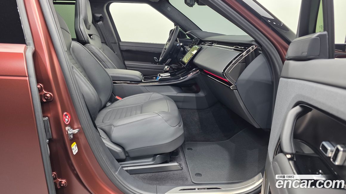 Land Rover Range Rover Sport P635 SV Edition 2, 2025