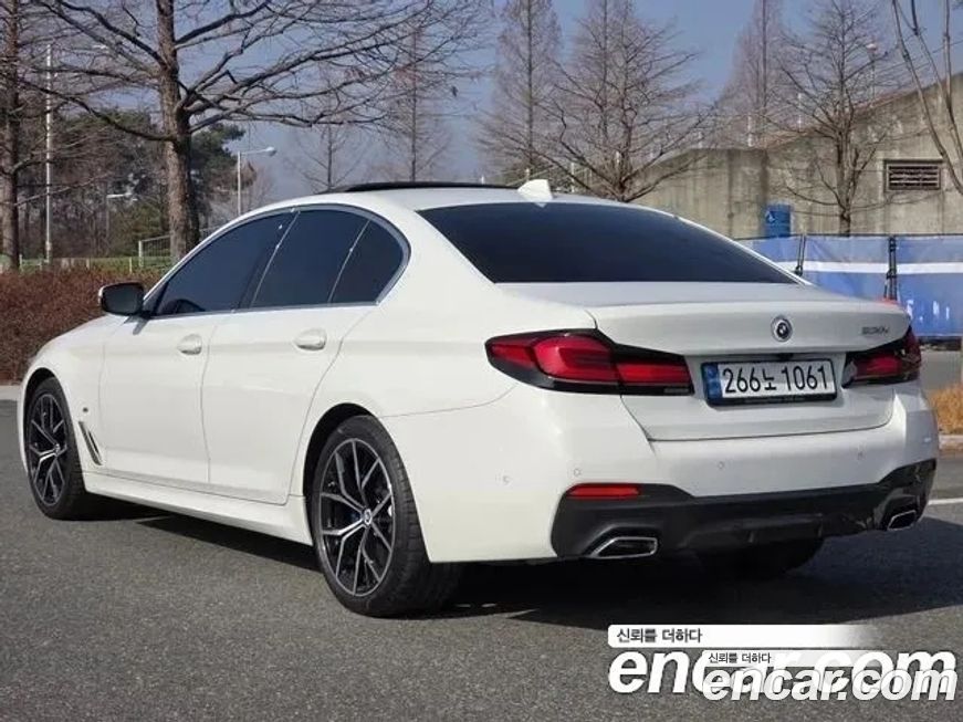 BMW 5-Series 530i M Sport Package, 2023