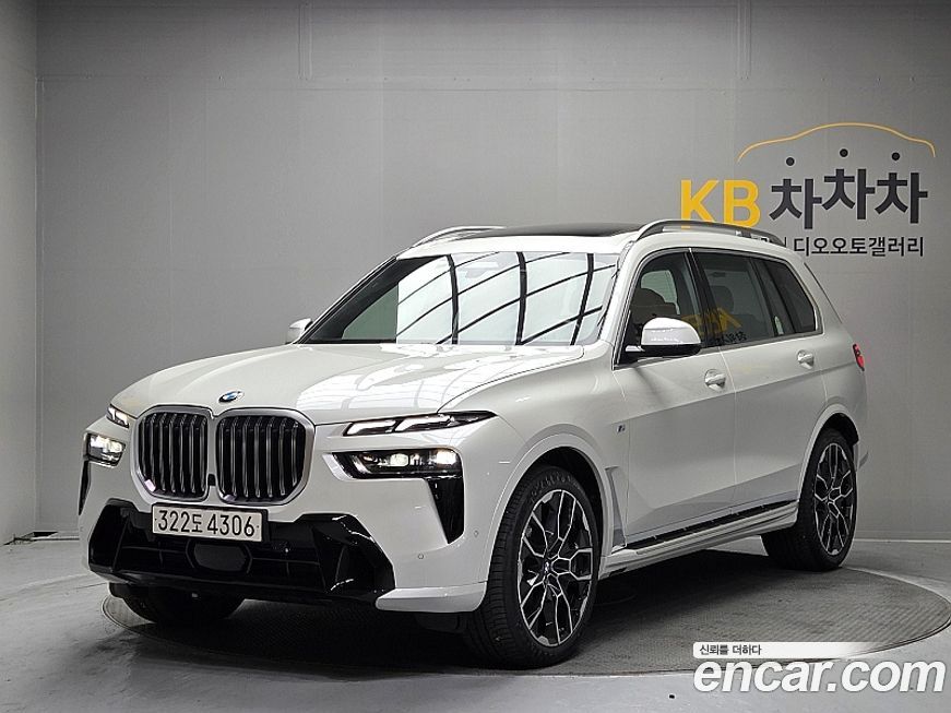 BMW X7 xDrive 40d M Sport 7 STR, 2025