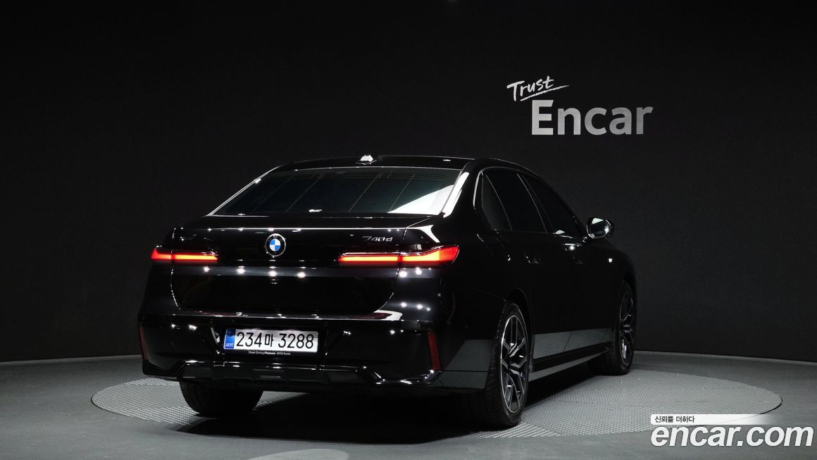 BMW 7-Series 740d xDrive M Sport, 2025