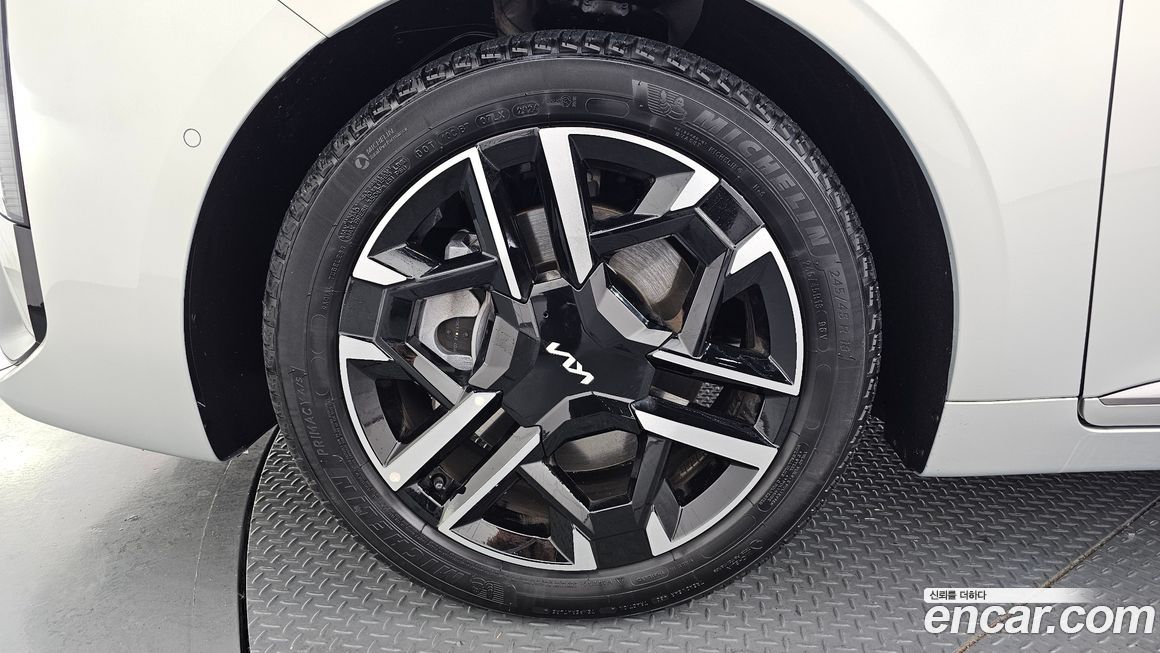 Kia K8 2.5 Gasoline 2WD, 2025