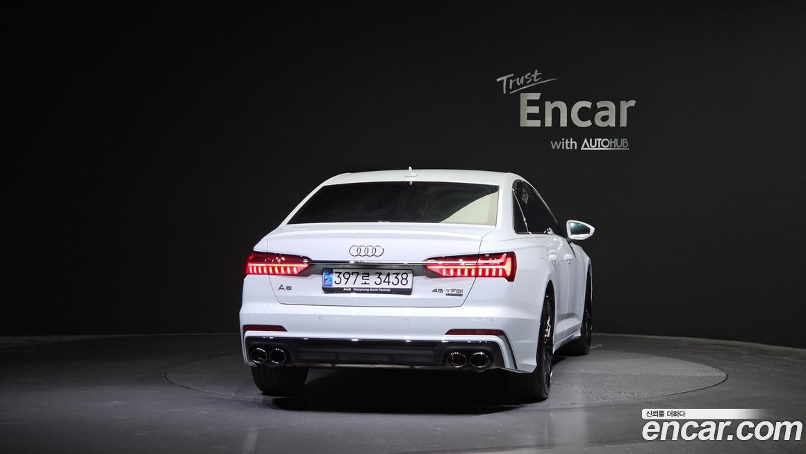 Audi A6 45 TFSI Quattro Premium, 2023