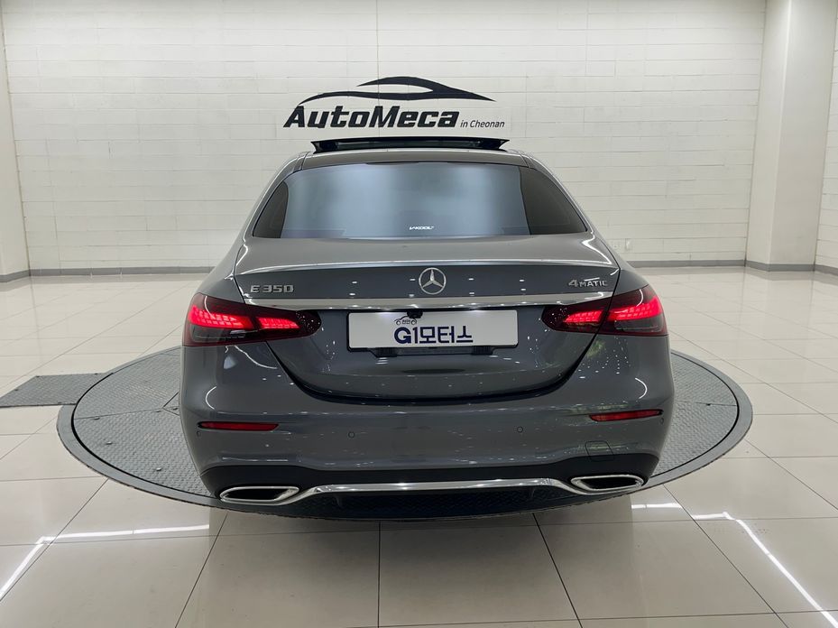 Mercedes-Benz E-Class E350 4MATIC AMG Line, 2022