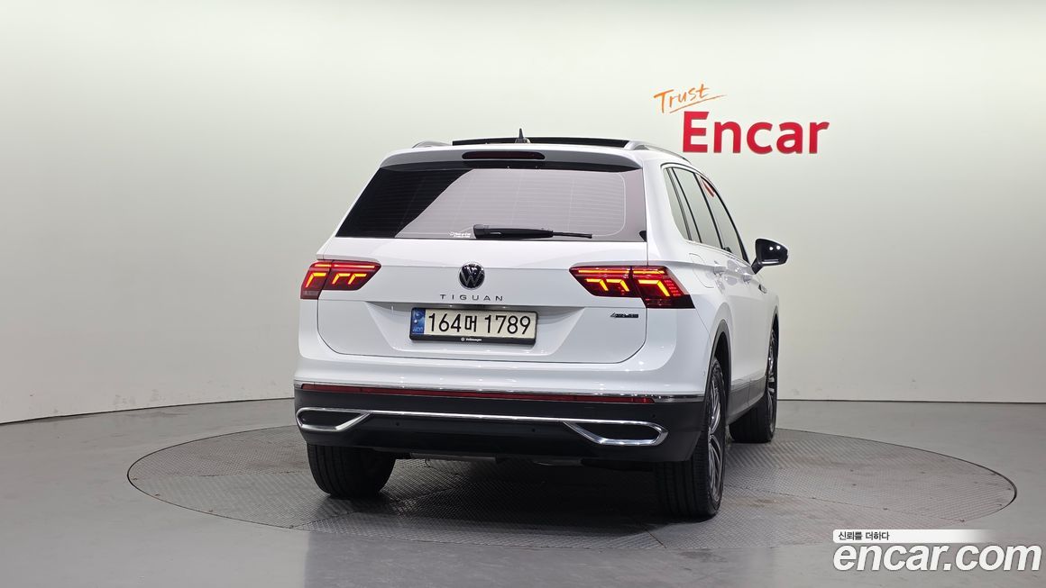 Volkswagen Tiguan 2.0 TDI 4Motion Prestige, 2023