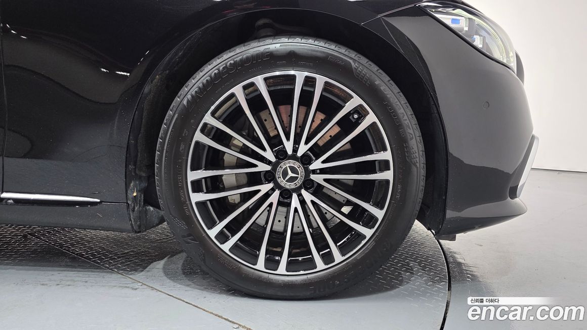 Mercedes-Benz S-Class S450 d 4MATIC, 2024