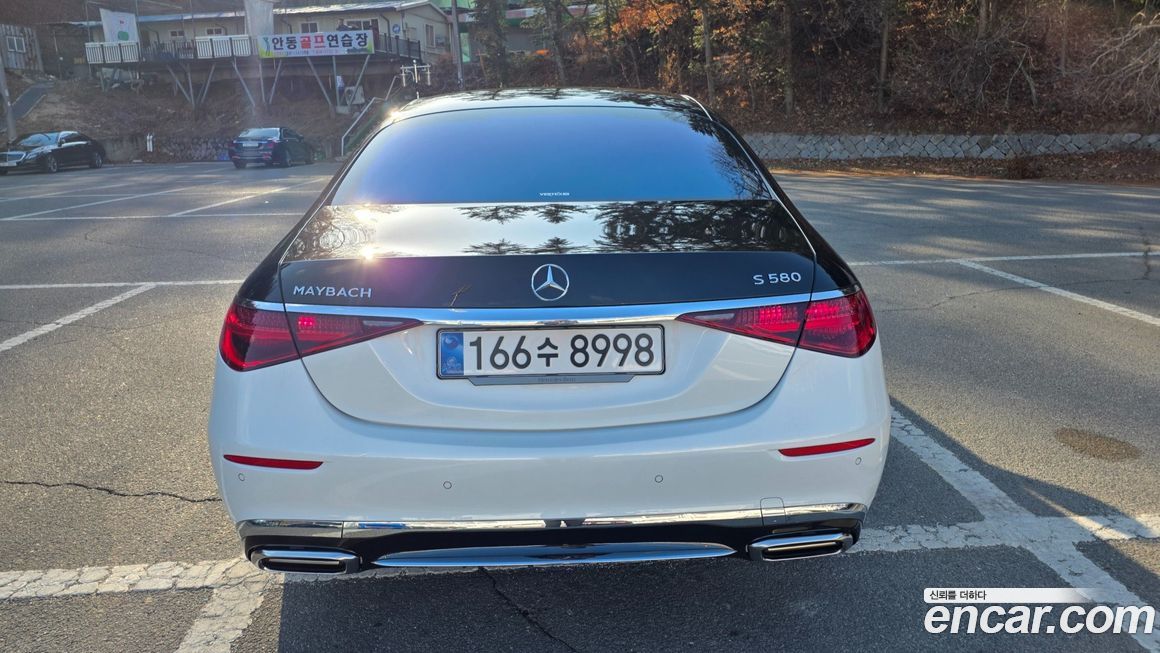 Mercedes-Benz S-Class Maybach S580 4MATIC, 2024