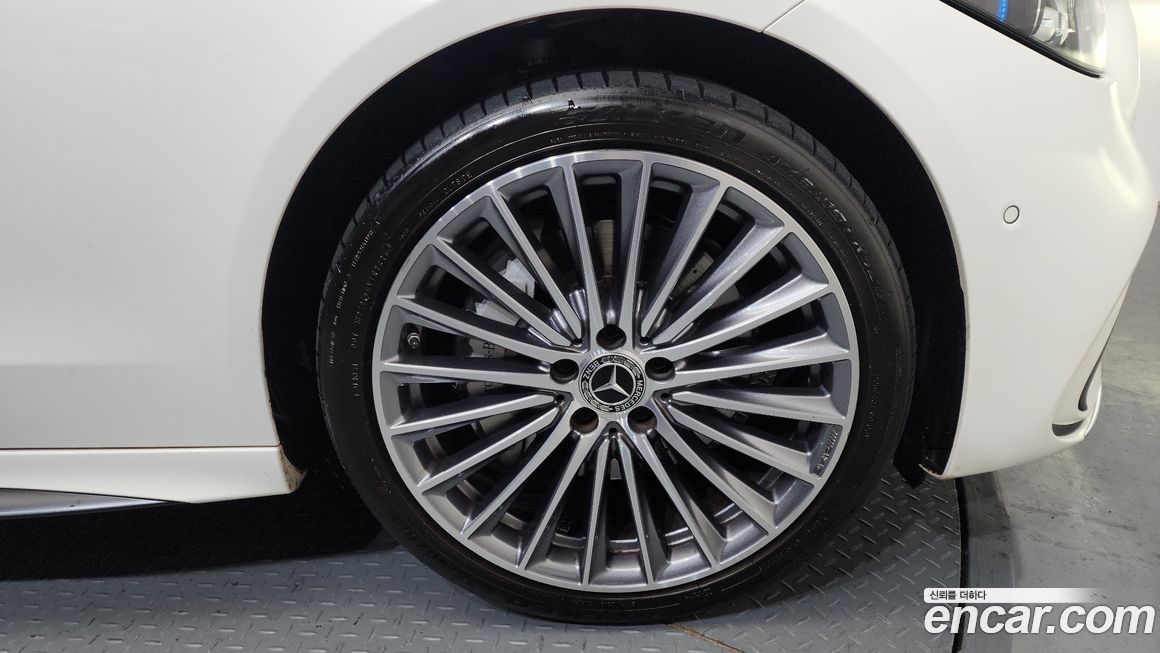 Mercedes-Benz C-Class C300 AMG Line, 2022