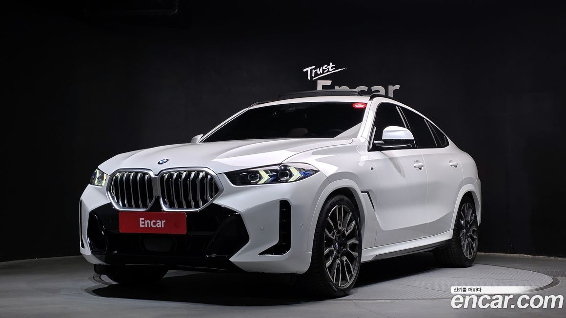 BMW X6 xDrive40i M Sport, 2025