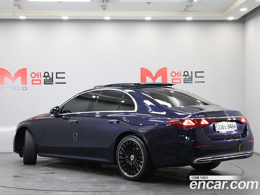 Mercedes-Benz E-Class E200 Avantgarde, 2024