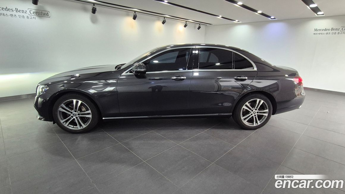 Mercedes-Benz E-Class E350 4MATIC Avantgarde, 2022