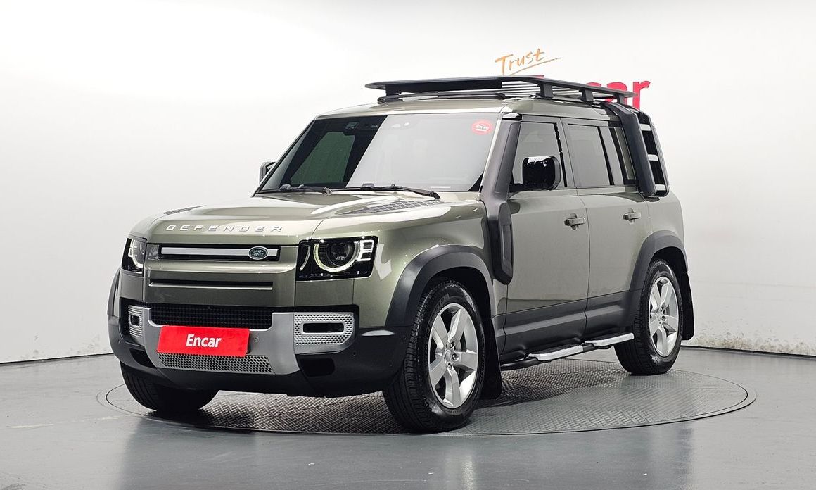 Land Rover Defender 110 D300 HSE, 2022