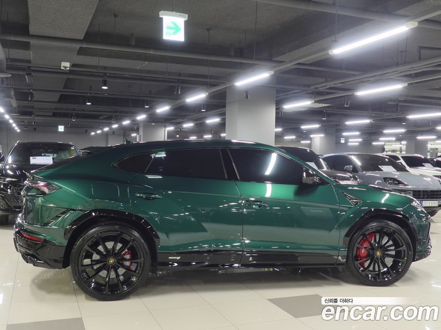 Lamborghini Urus 4.0 V8 S, 2024