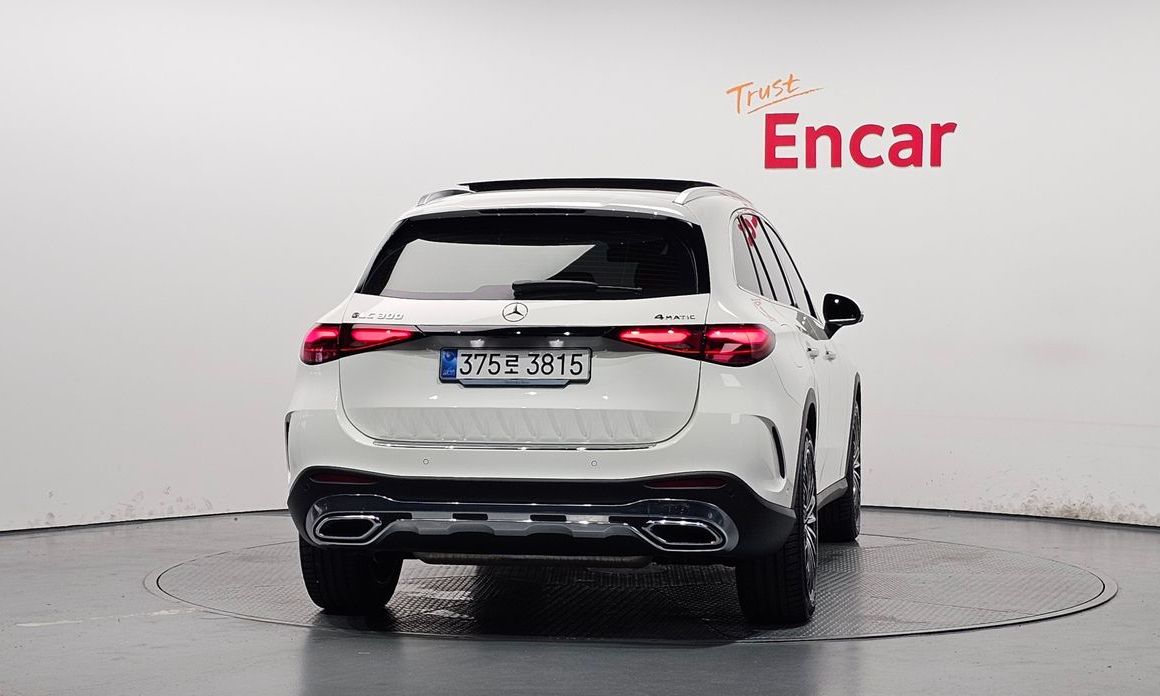 Mercedes-Benz GLC-Class GLC300 4MATIC AMG Line, 2026
