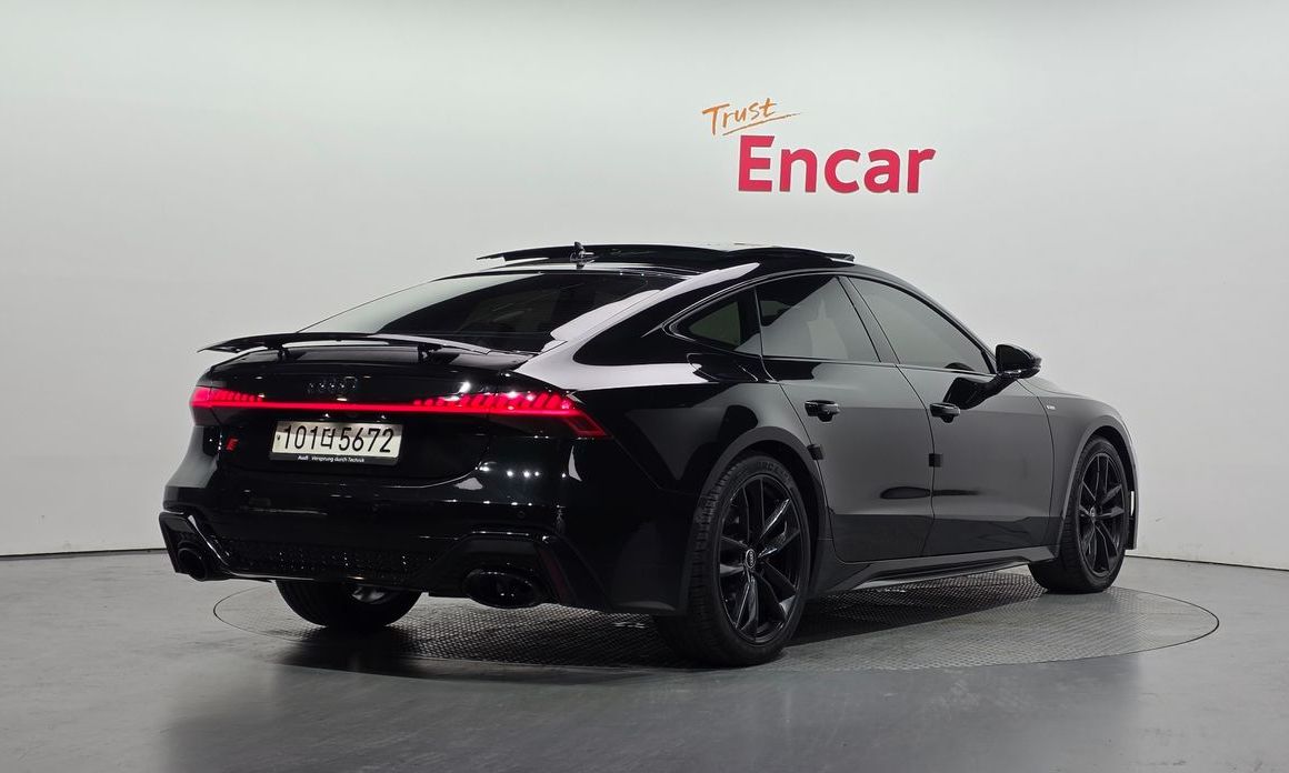 Audi A7 55 TFSI Quattro Premium, 2022