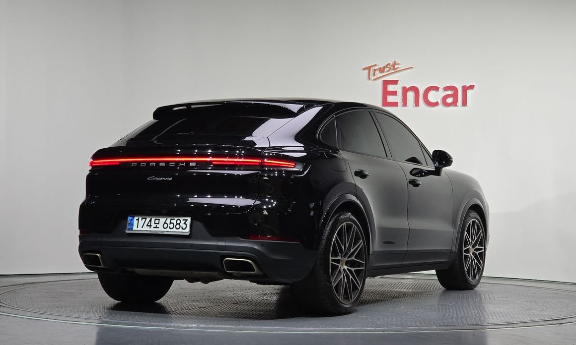 Porsche Cayenne 3.0 Coupe, 2024