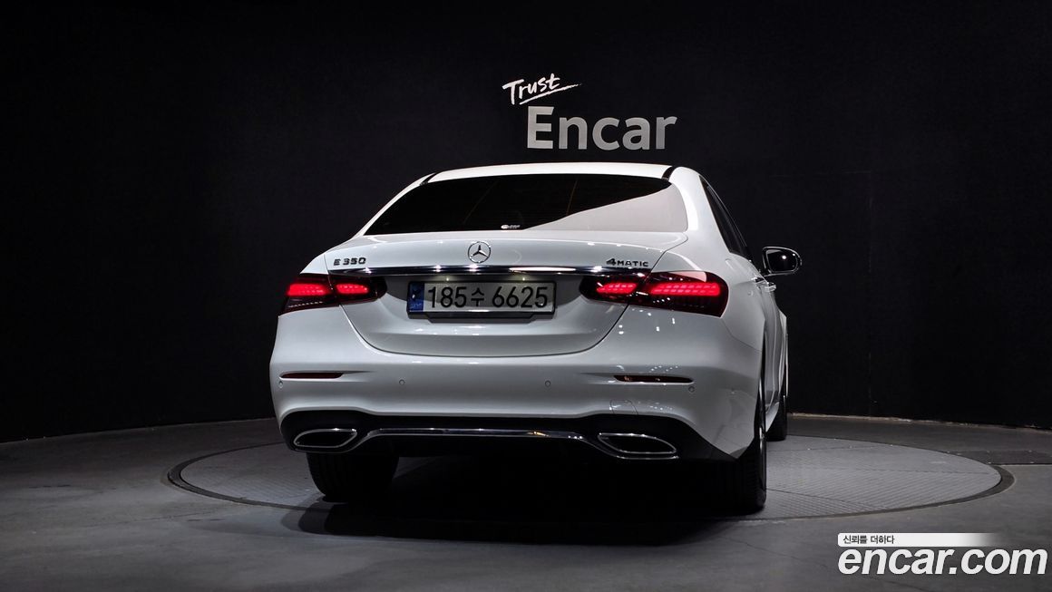 Mercedes-Benz E-Class E250 AMG Line, 2023