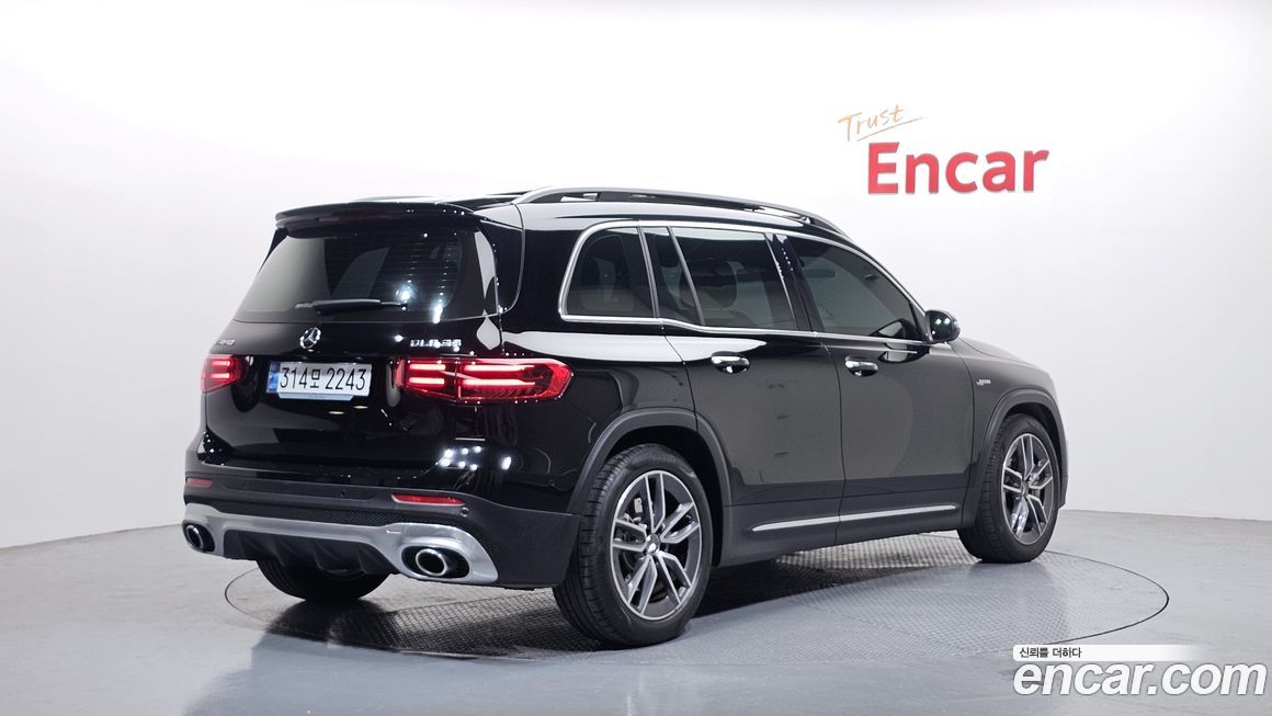 Mercedes-Benz GLB-Class AMG GLB35 4MATIC, 2025