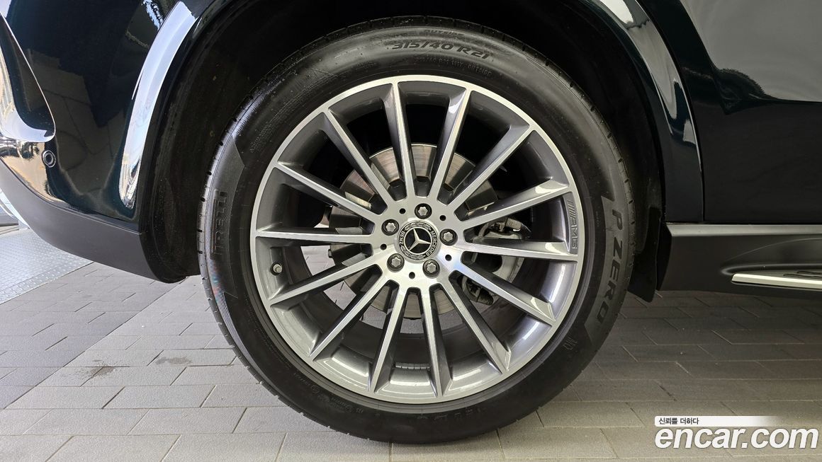 Mercedes-Benz GLE-Class GLE450 4MATIC, 2025