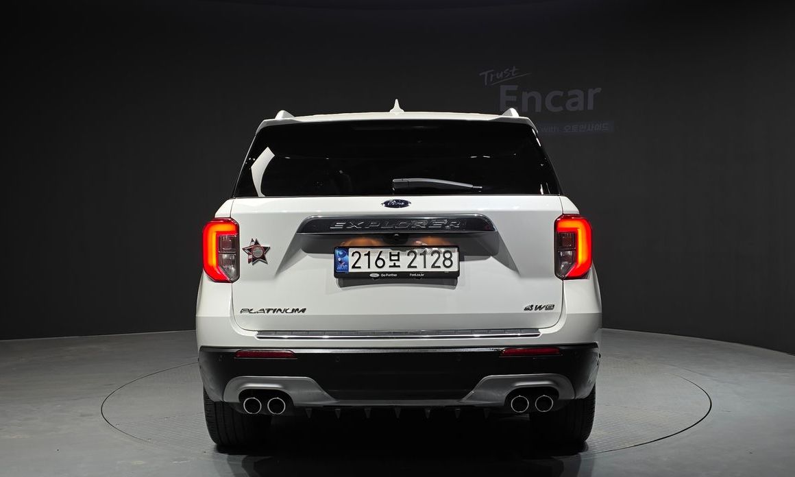 Ford Explorer 3.0 Platinum 4WD, 2022