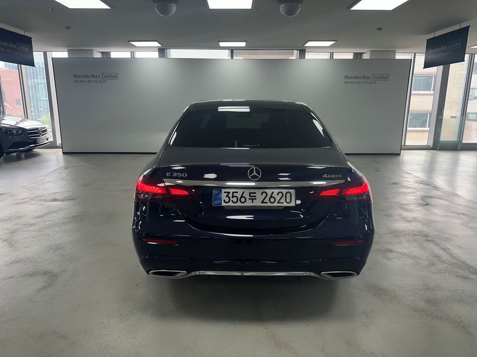 Mercedes-Benz E-Class E350 4MATIC AMG Line, 2022