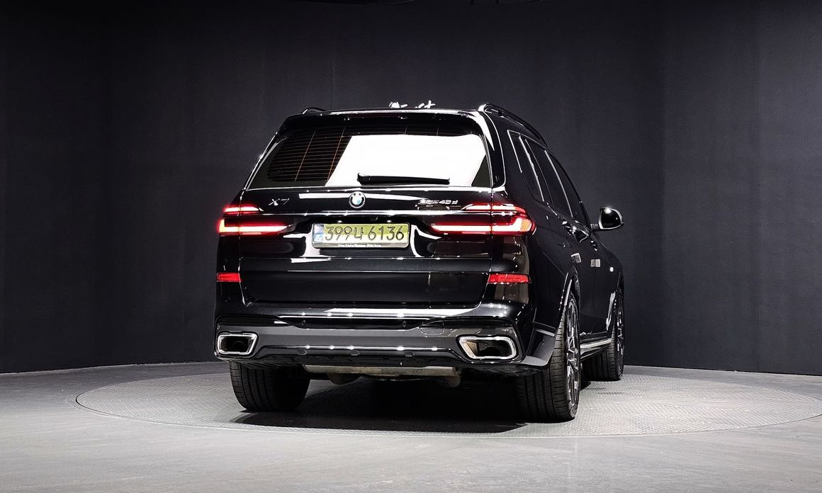 BMW X7 xDrive 40d M Sport 7 STR, 2025