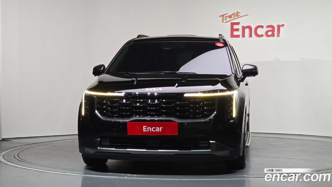 Kia Carnival 7-Seater Gravity, 2024