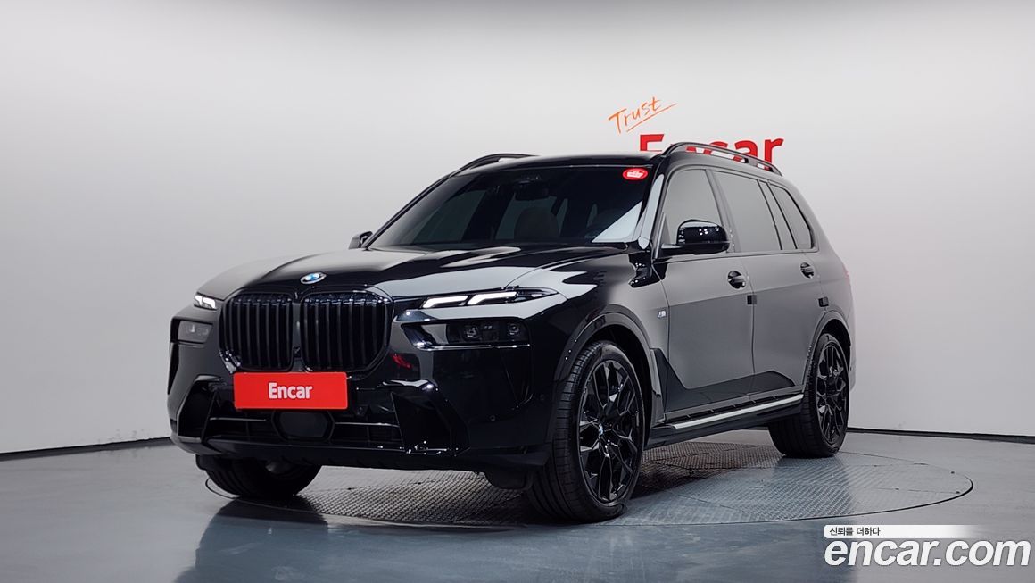 BMW X7 xDrive 40i M Sport 6STR, 2025